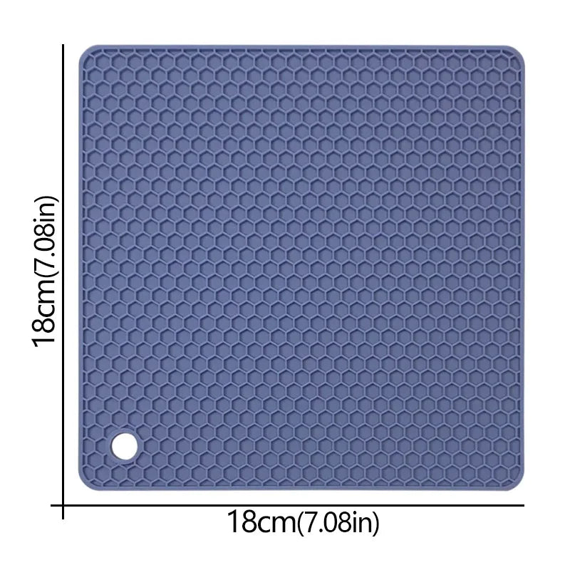 Tapis Silicone Résistant Chaleur Antidérapant pour bac AirFryer (18x18cm)